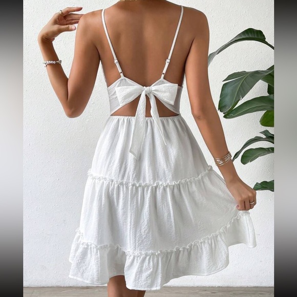 bohemian white v neck lace ruffle hem cami dress - Picture 4 of 4